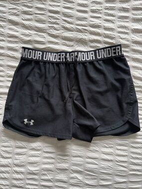 Under Armour Women’s Black Athletic Shorts with Branded Waistband
